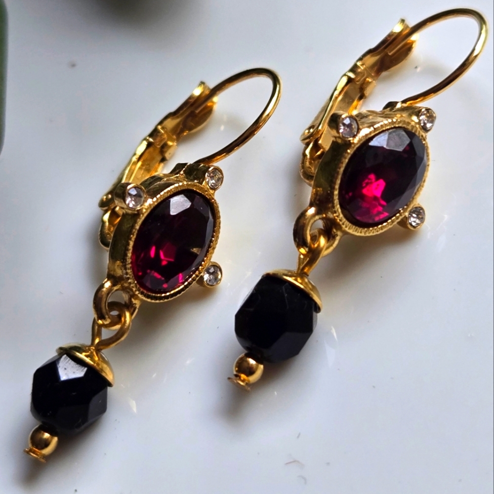 NEW💫1928 Cabachon Ruby Goldtone Earrings